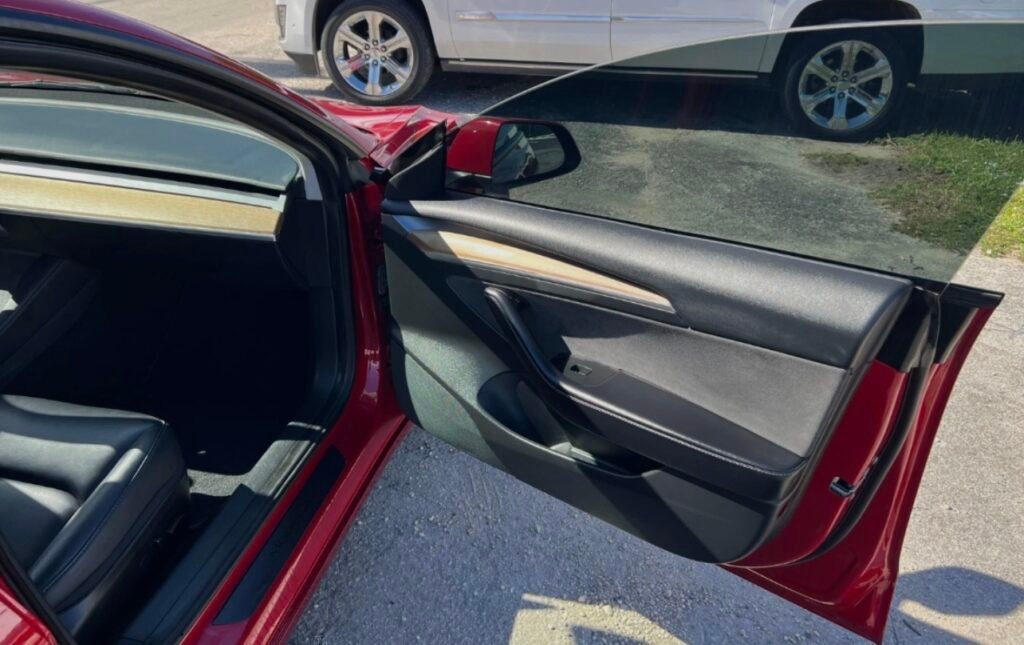 2022 Tesla Standard Model 3